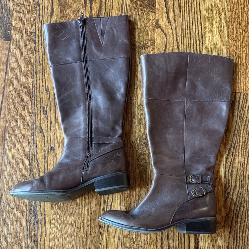 B20 Lauren Ralph Lauren Fall Outdoor Preppy Zip Up Chocolate Heeled Boots